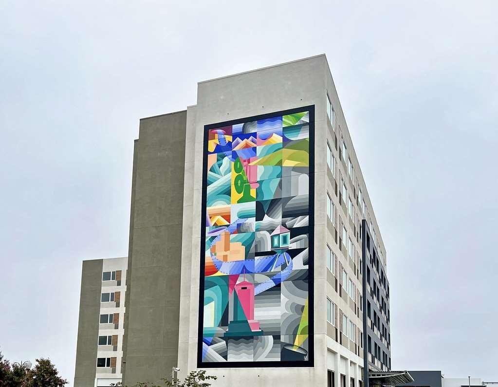 Cambria Hotel Burbank Airport Esterno foto