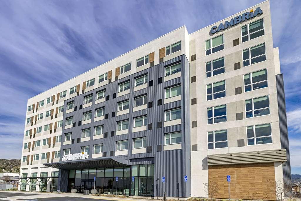 Cambria Hotel Burbank Airport Esterno foto
