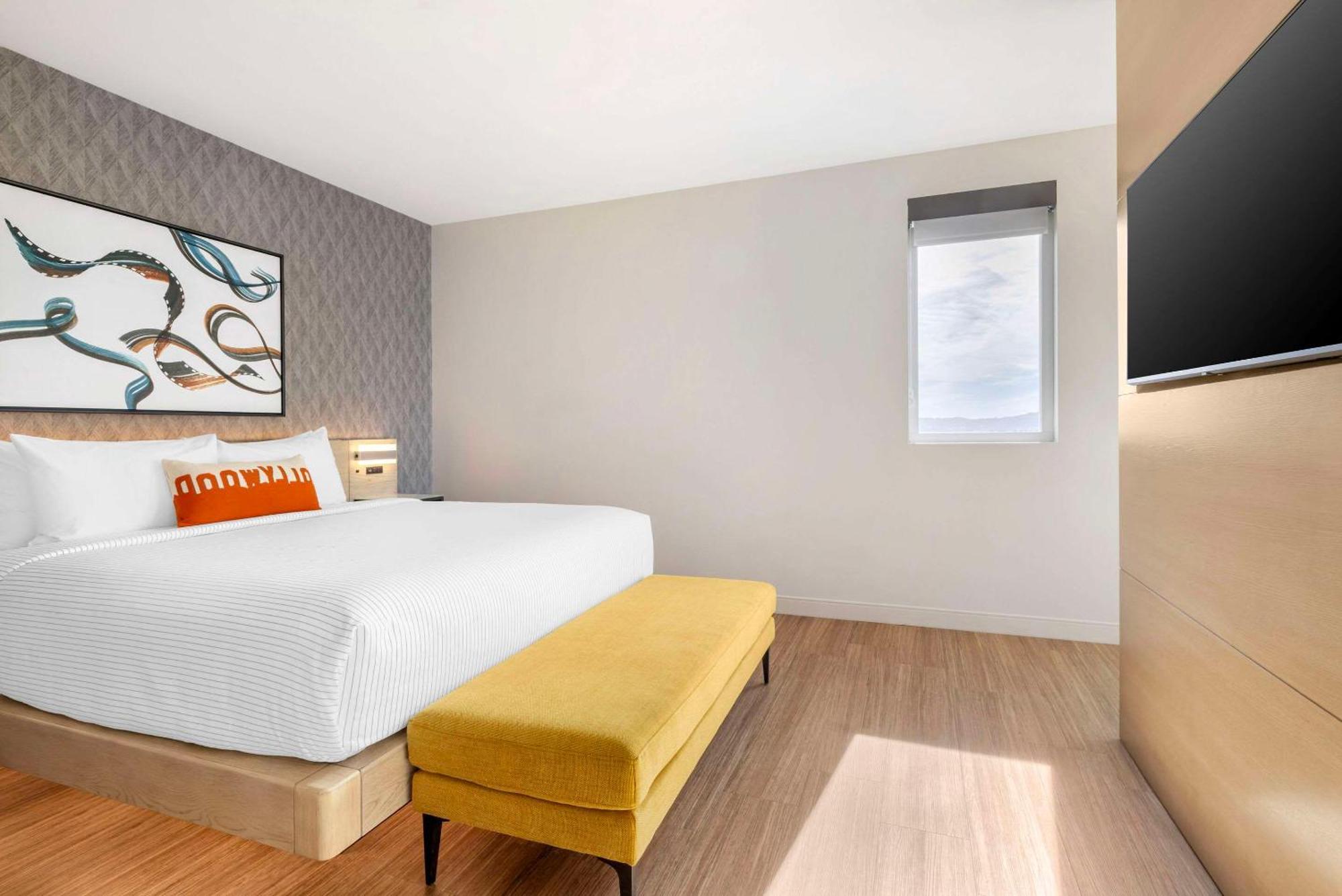 Cambria Hotel Burbank Airport Esterno foto
