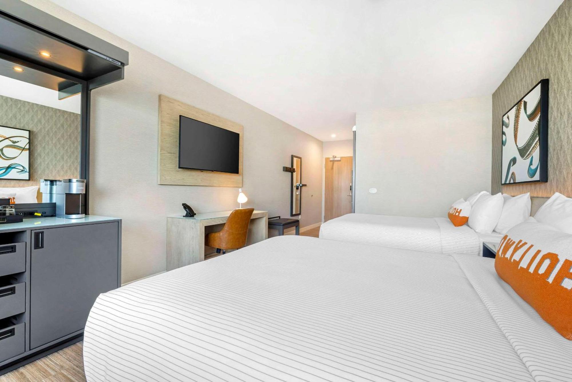 Cambria Hotel Burbank Airport Esterno foto
