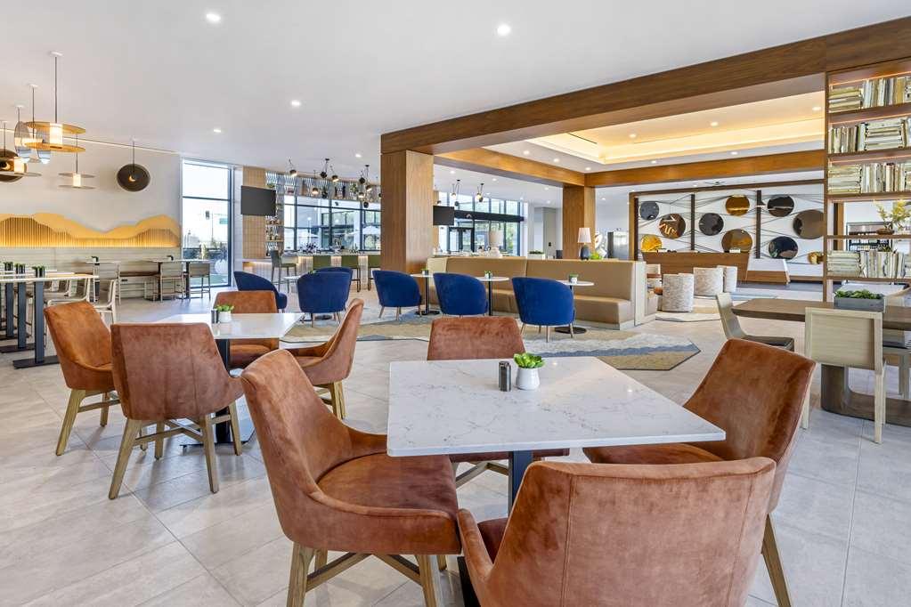 Cambria Hotel Burbank Airport Interno foto