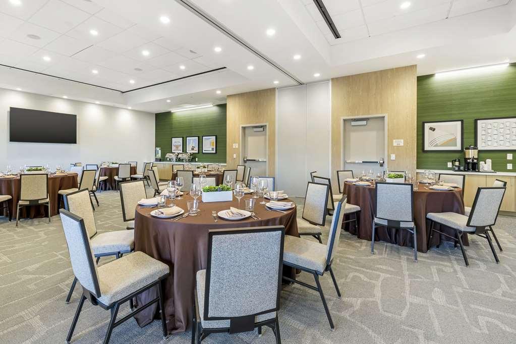 Cambria Hotel Burbank Airport Servizi foto